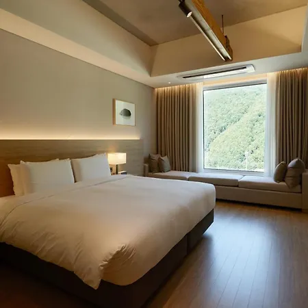 Park Roche Resort & Wellness Jeongseon Exterior photo