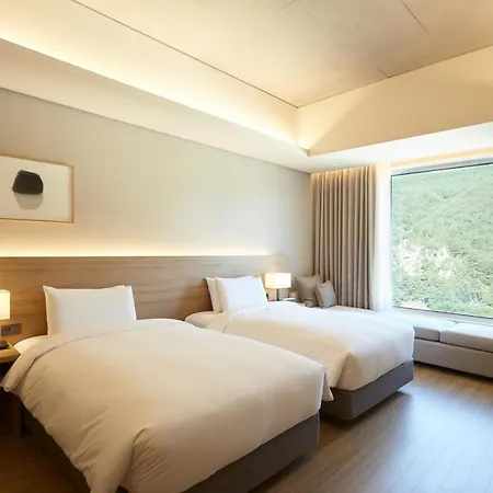 Park Roche Resort & Wellness Jeongseon Exterior photo
